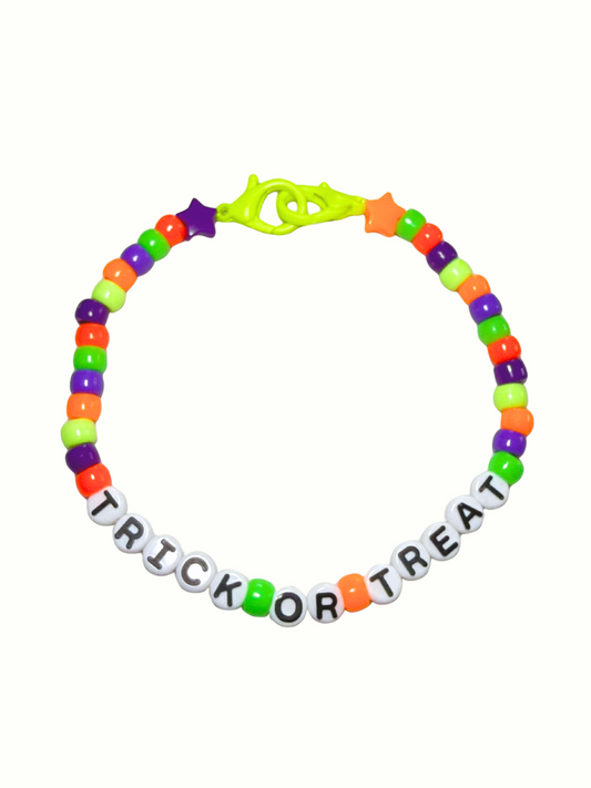TRiCK OR TREAT: DOG NECKLACE